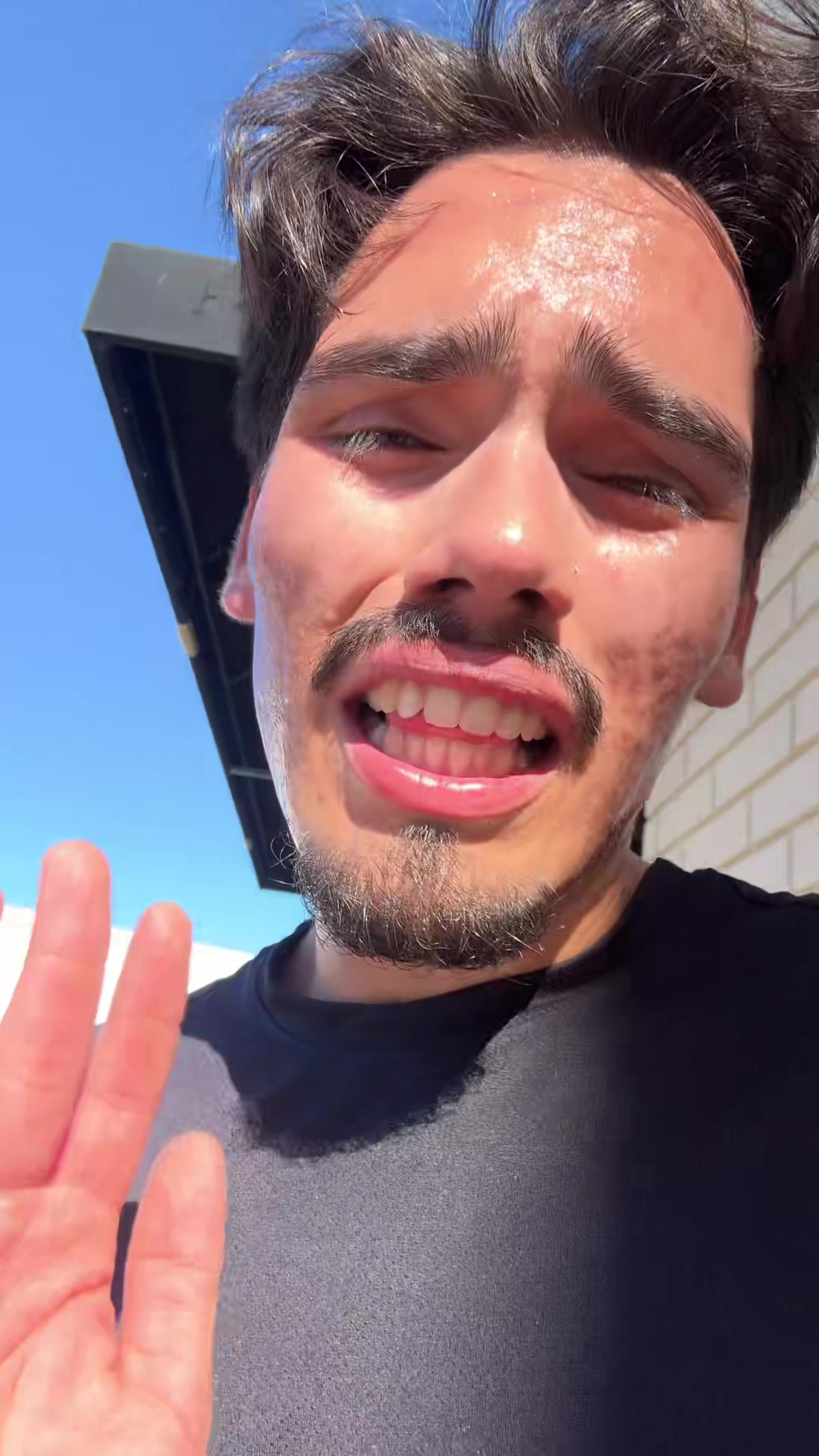 @Isa