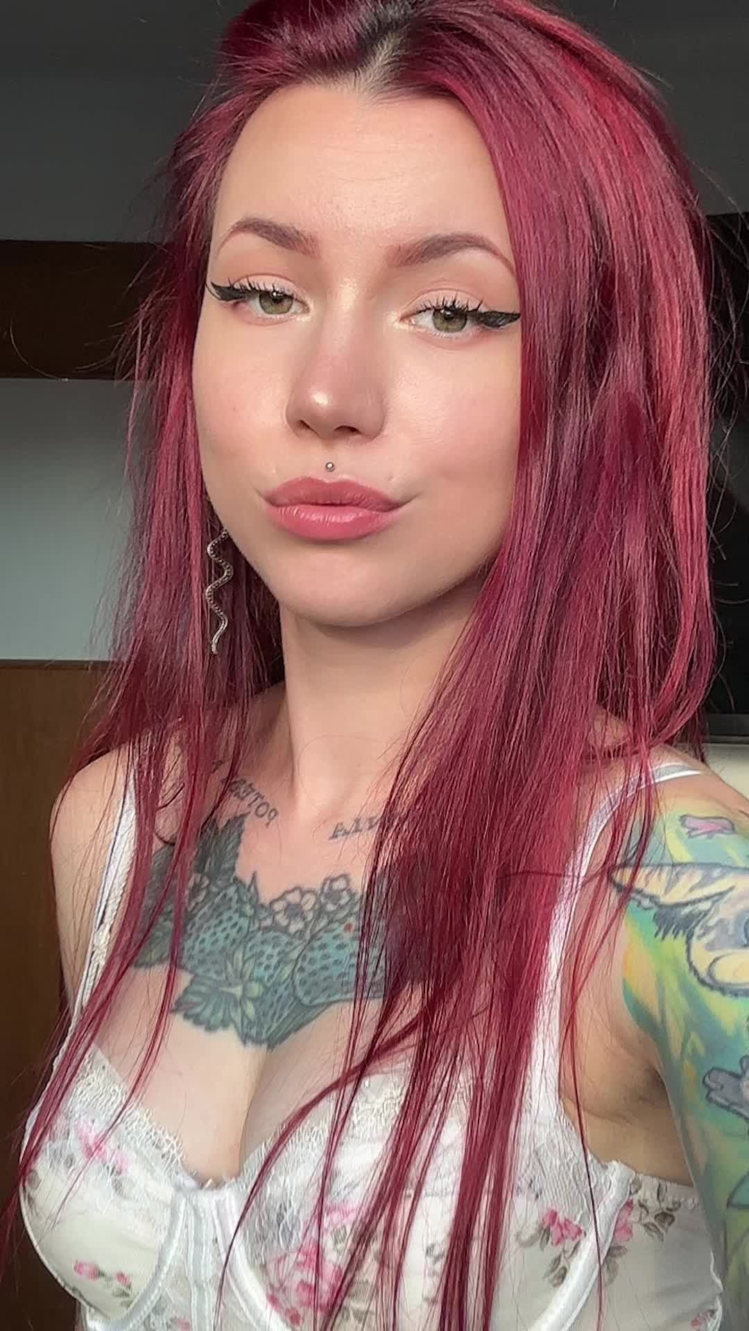 @Vera