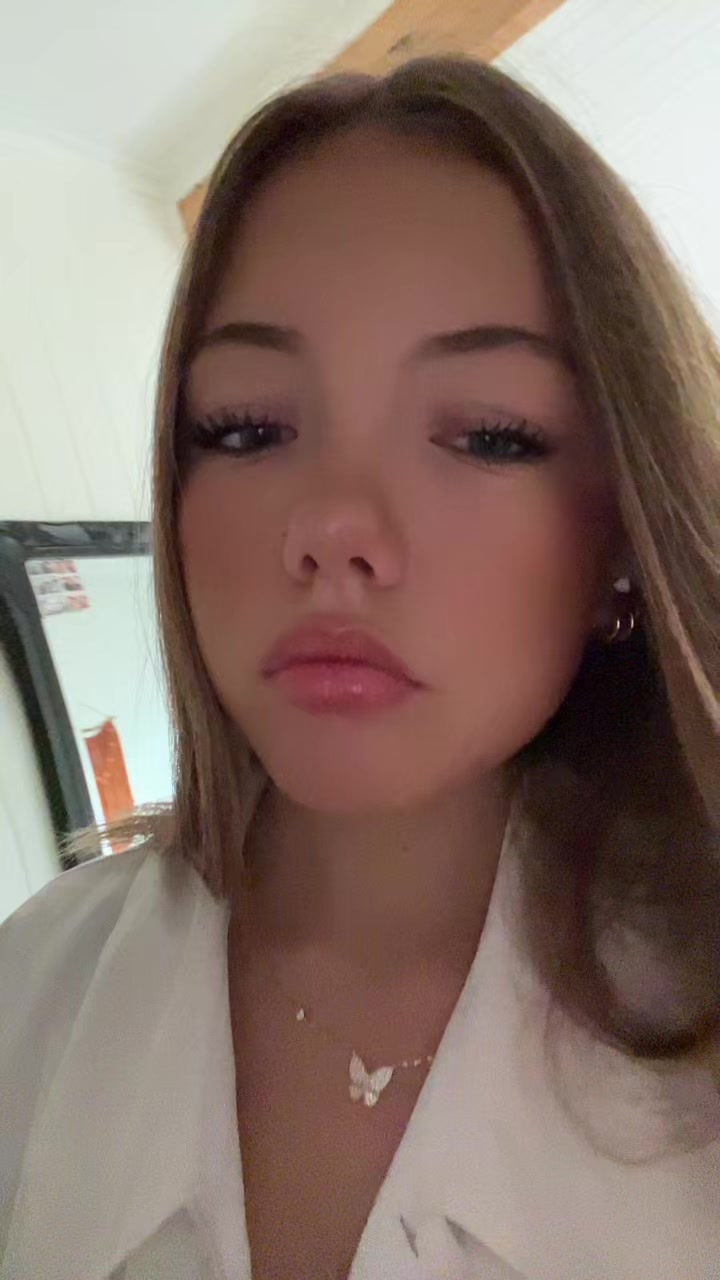 @𝒮