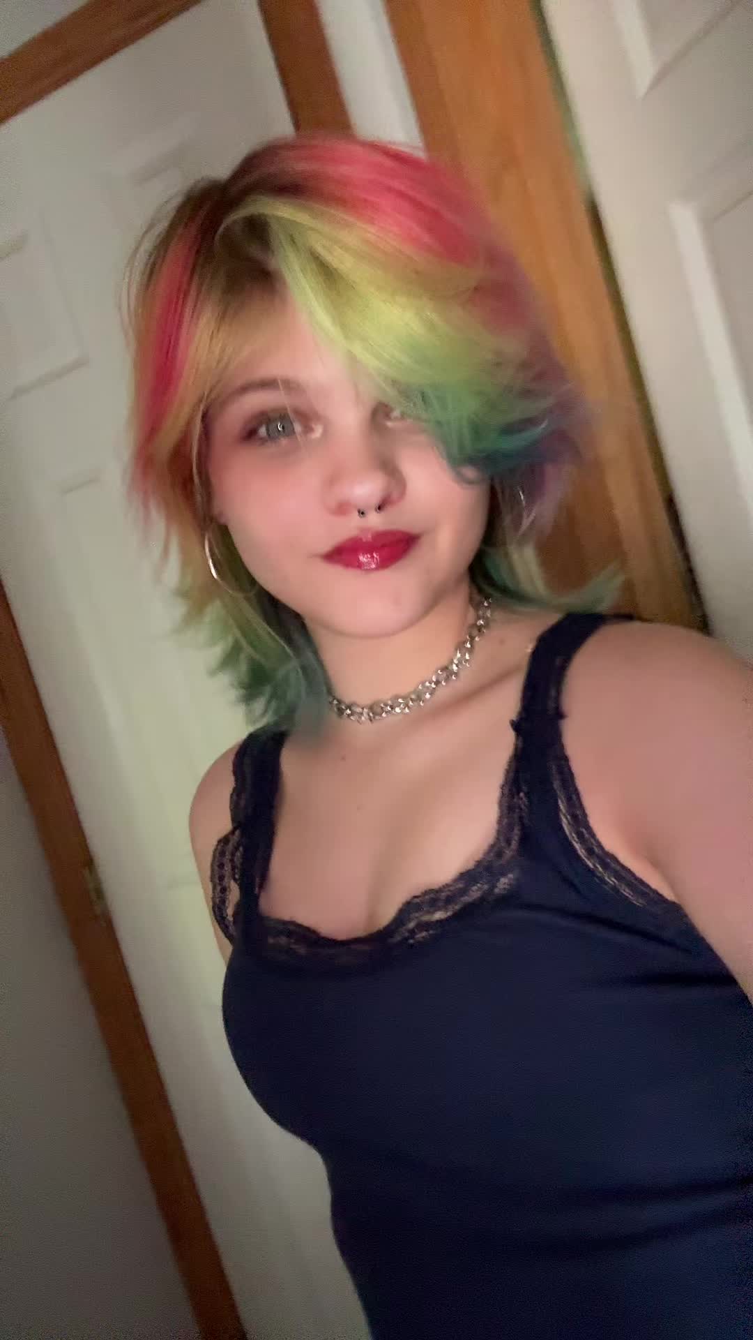 @Emi 🏳️&zwj;🌈