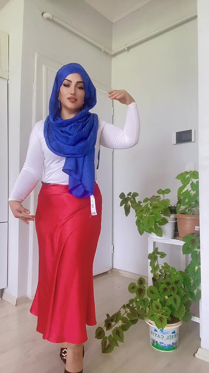 @Özlem zana