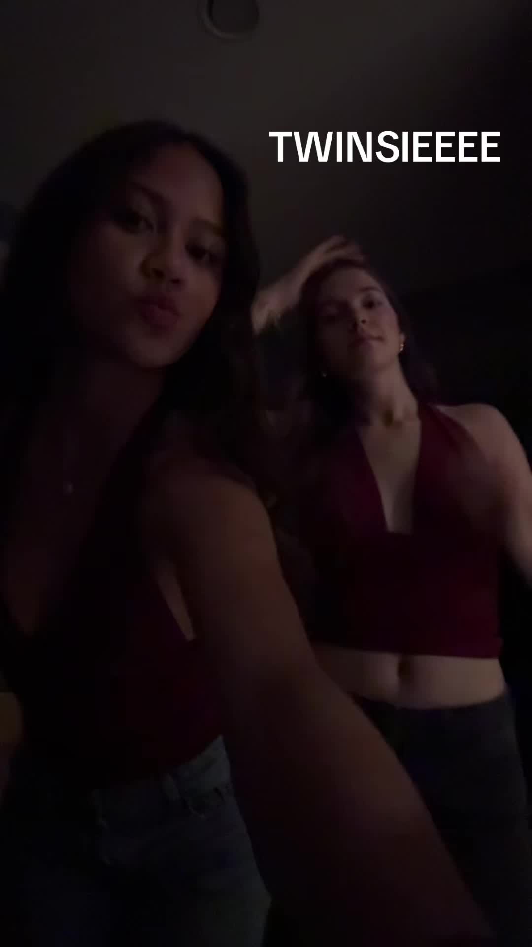 @spamatron 😗🥂🐥🍋