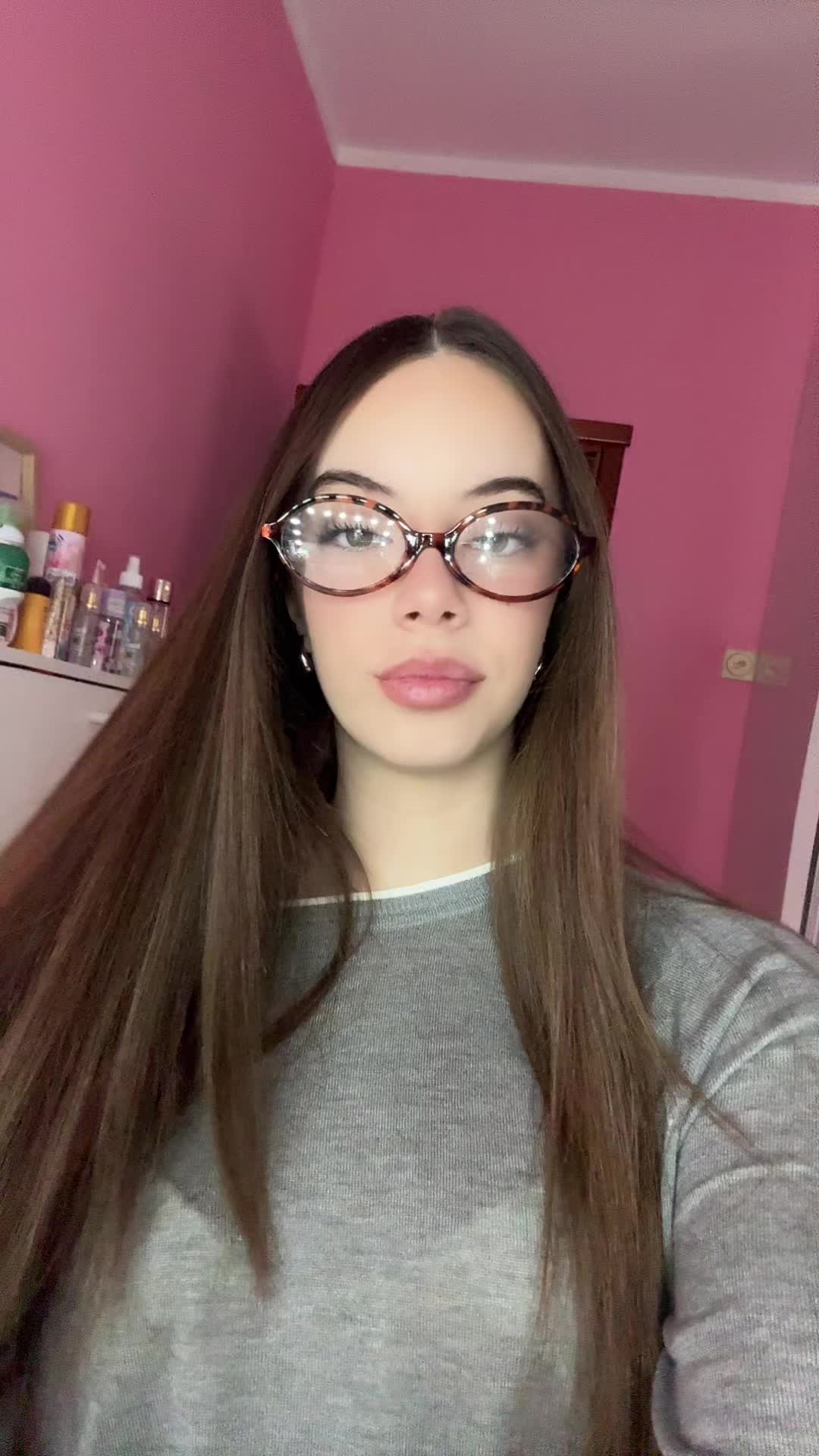 @niiiksyyy_