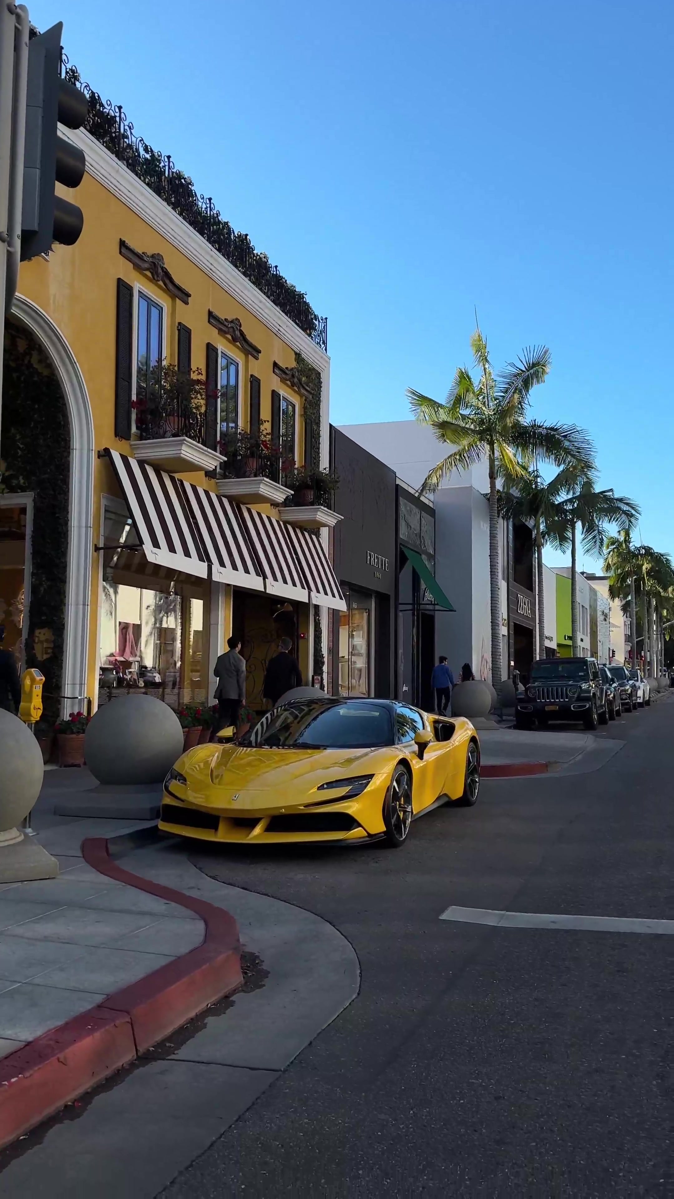 @Rodeo Drive