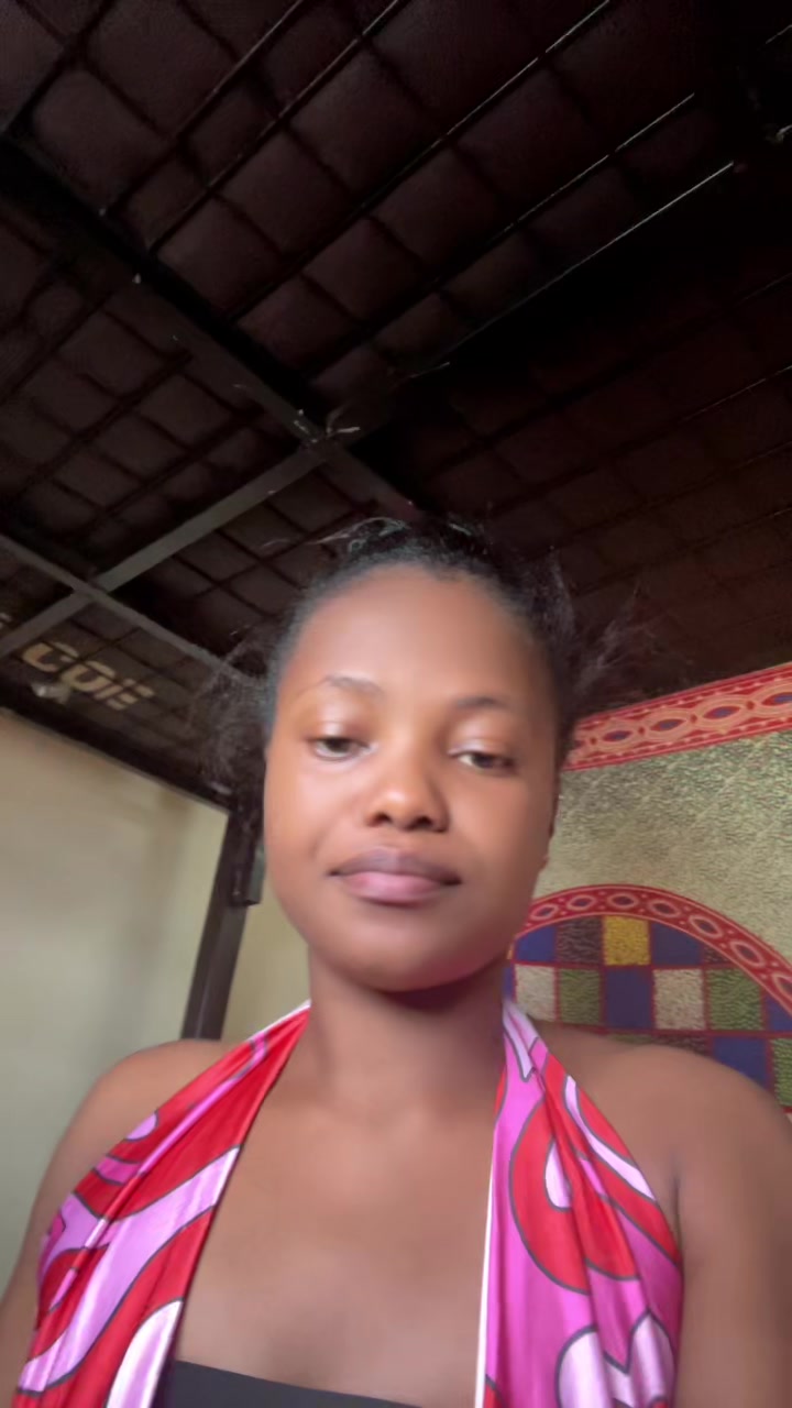 @Just❤️ As 💍I ❤️Am 💔