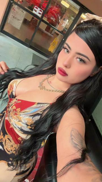 @yvonne 🖤🦋