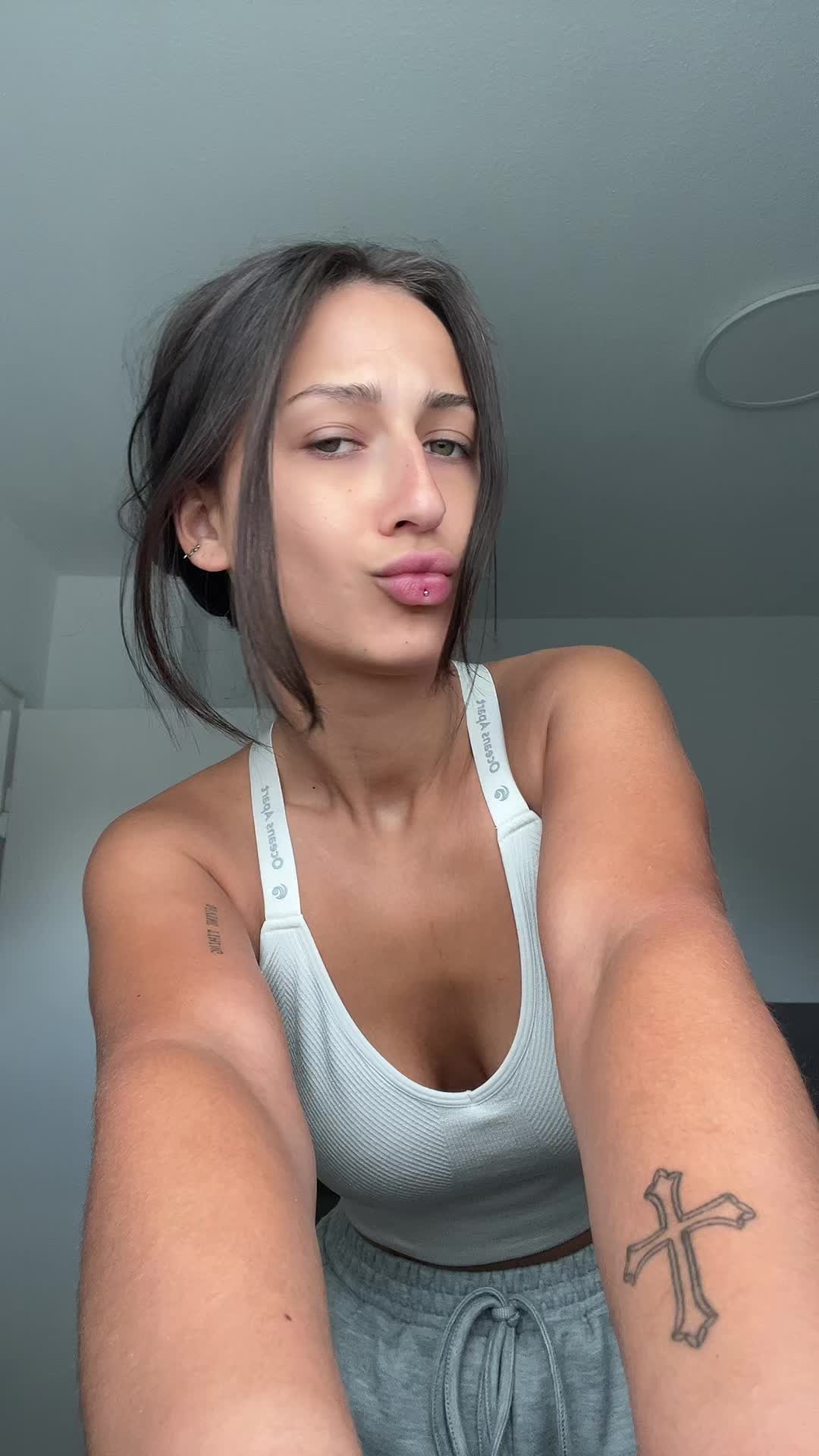 @paula