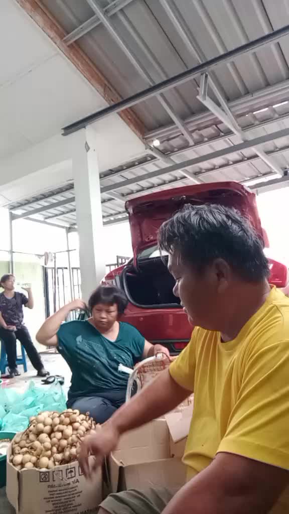 @Awan awan Gelap☁️🌨️🌧️💨