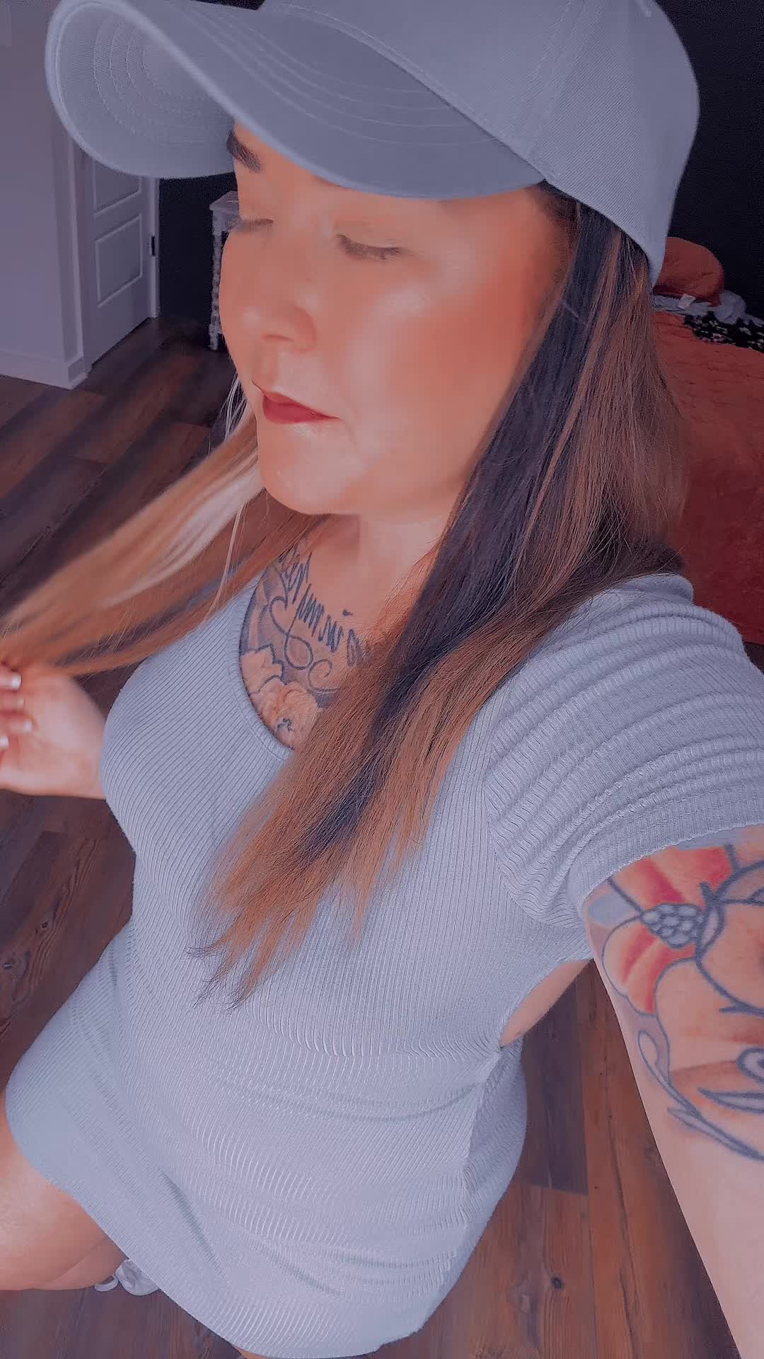 @Officialshawtyvee