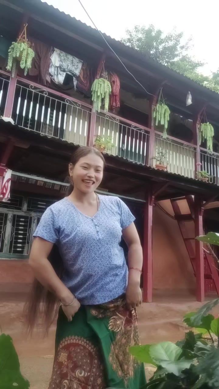 @बिनु👀💍🦋