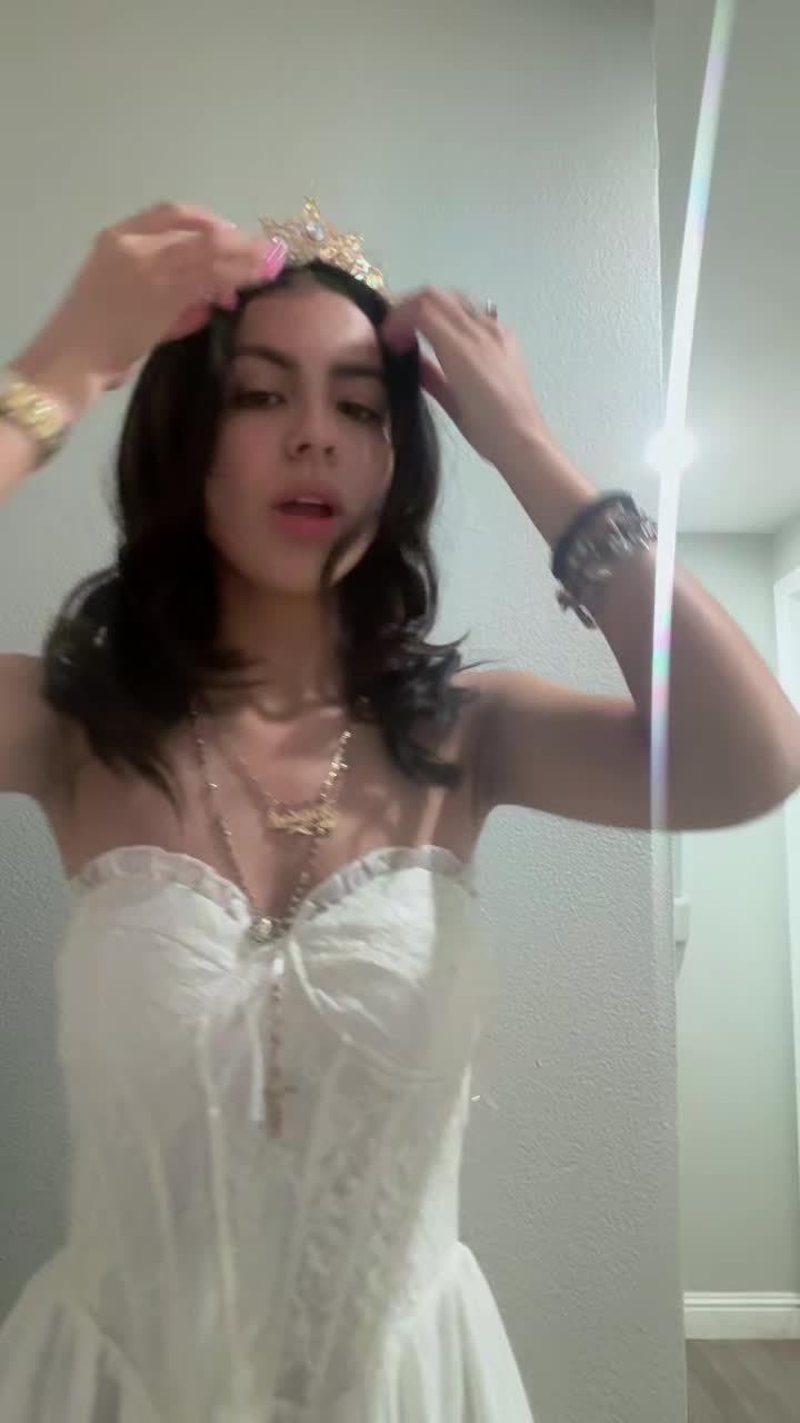 @. kristen ♡🪽.