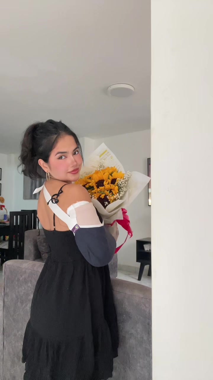 @KIARA✨