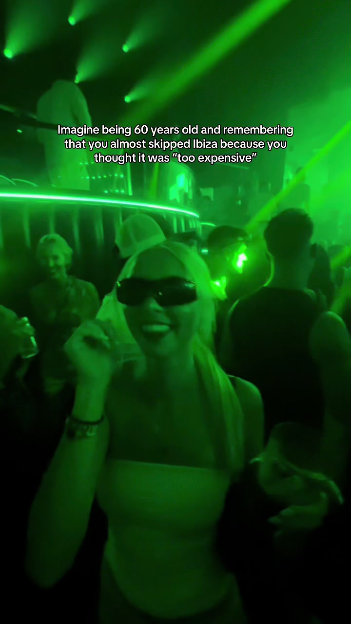 @Carolina Firkowski