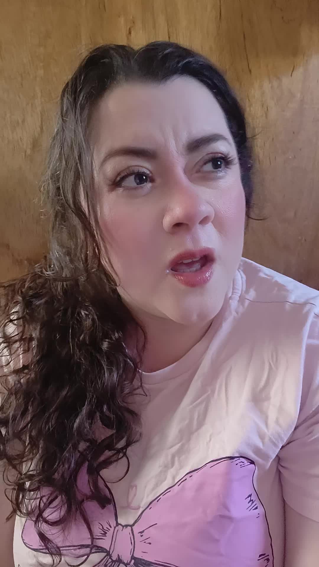 @Judith salvadoreña en UK