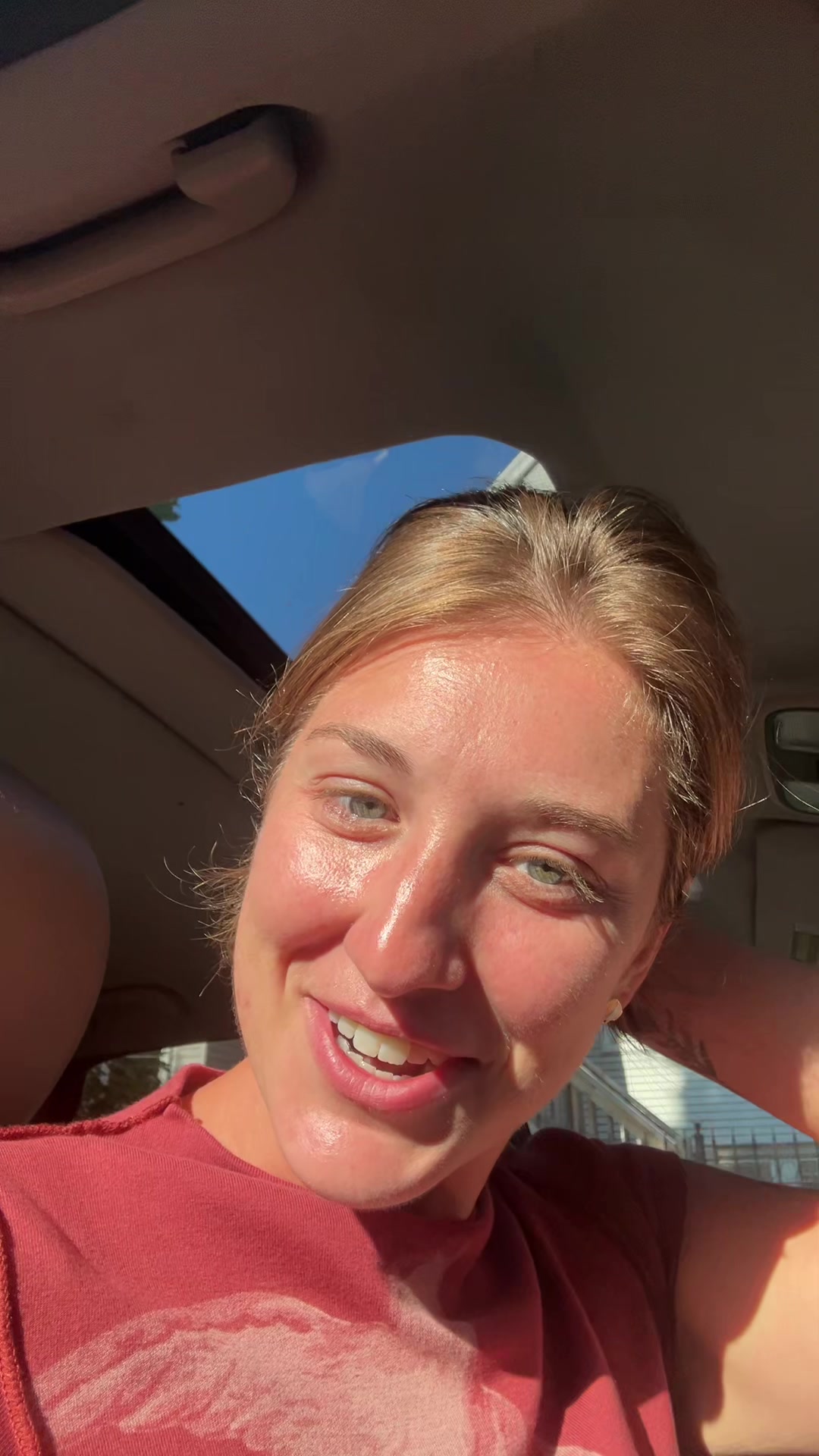 @caraleighclinton