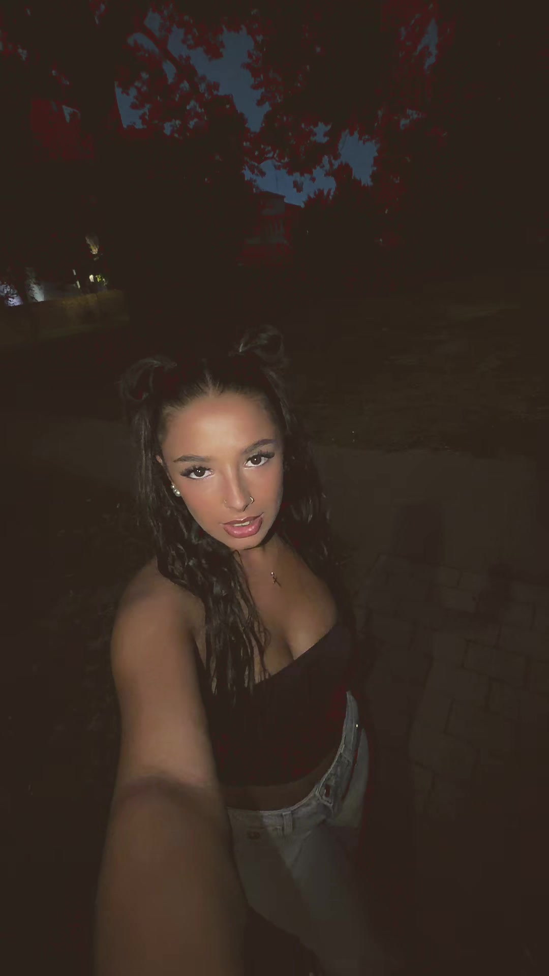 @Ivana Novembre