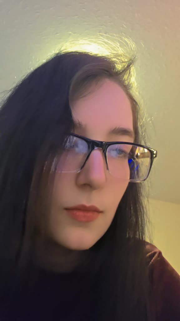 @kayla_vexora
