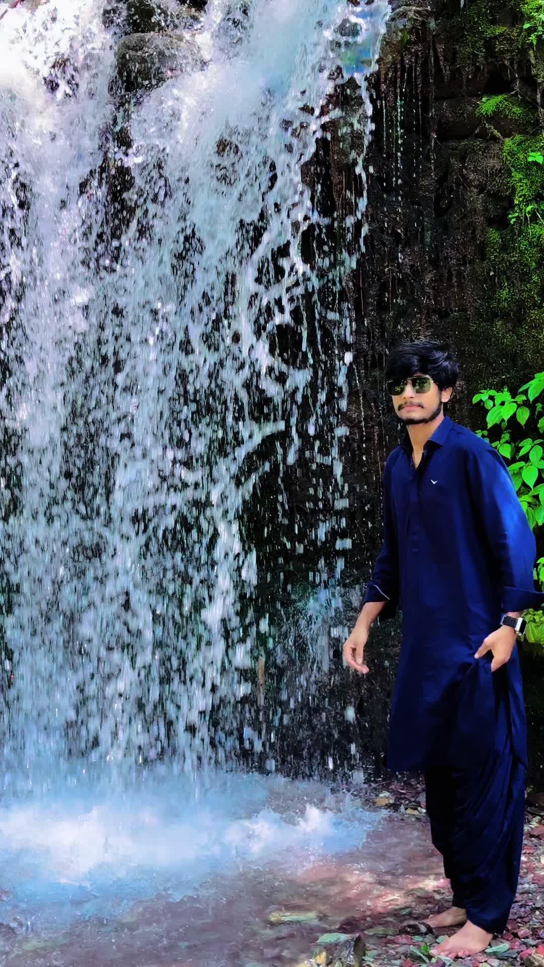 @Allah_ka_banda_🥺❤️