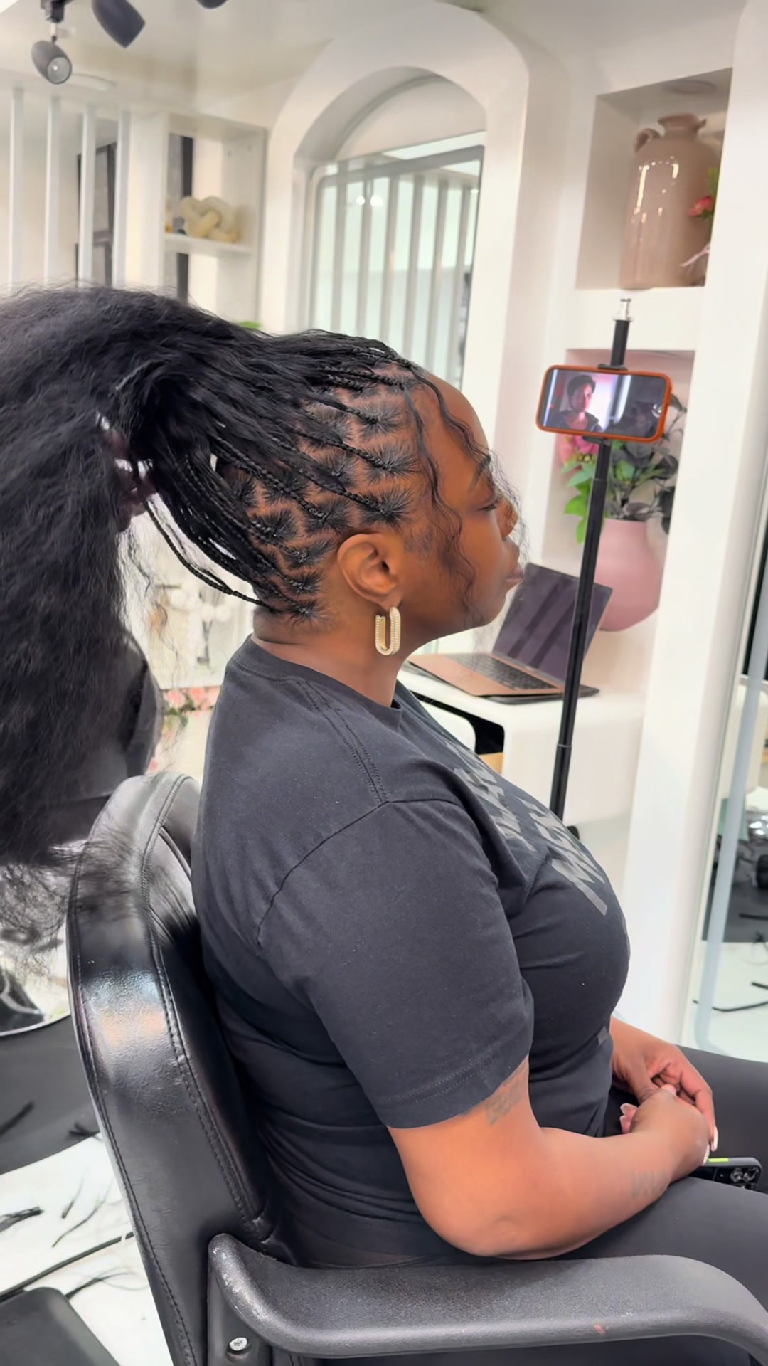 @Bora luxury hair llc