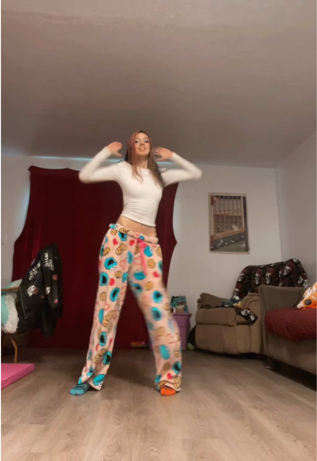 @Zoe Little 🤍ྀི🪽 ⋆✴︎˚。⋆