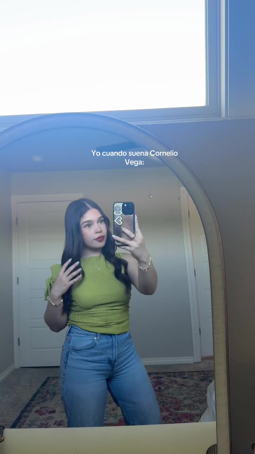 @Ashley Cifuentes E