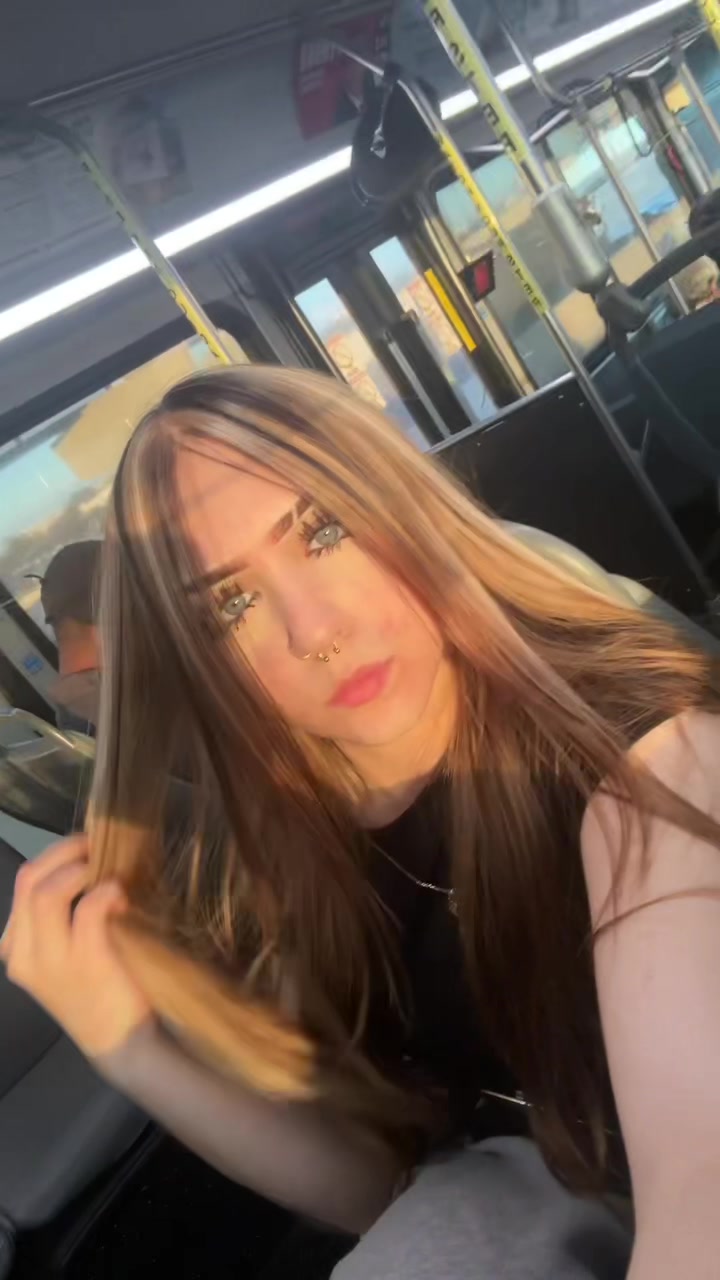@💋.