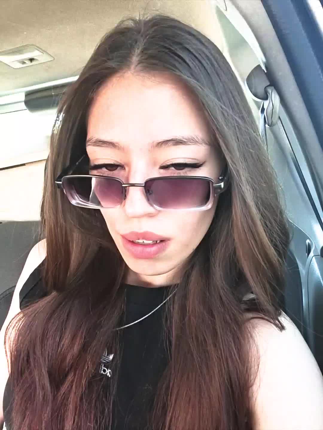 @💋𝒩𝒾𝓀𝓀𝒾💋