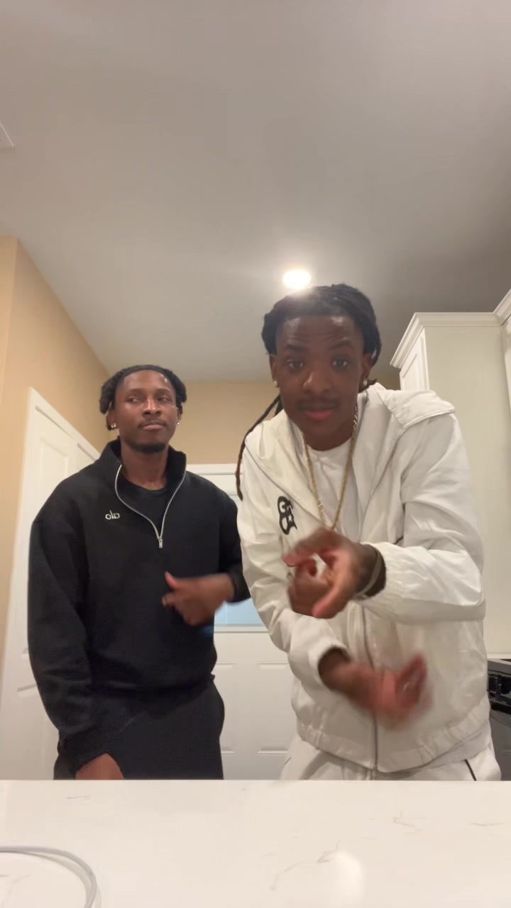 @Vroyyy💕🩸