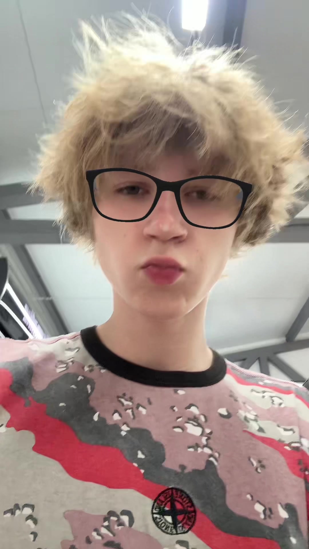 @dyushhaa