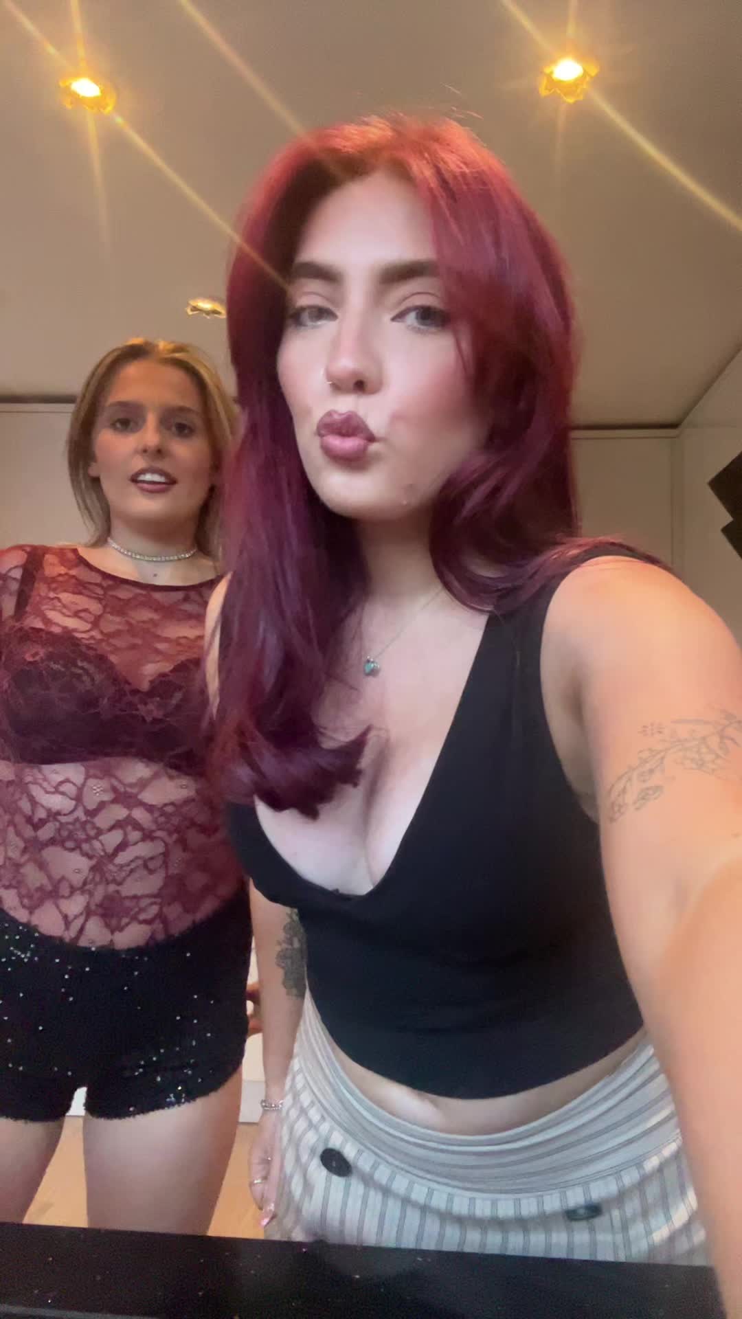 @Elcaaa