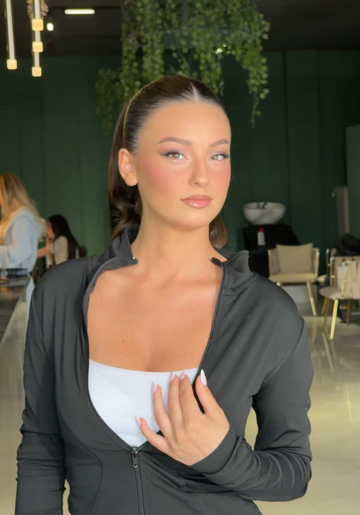 @Liridonabehluli_mua