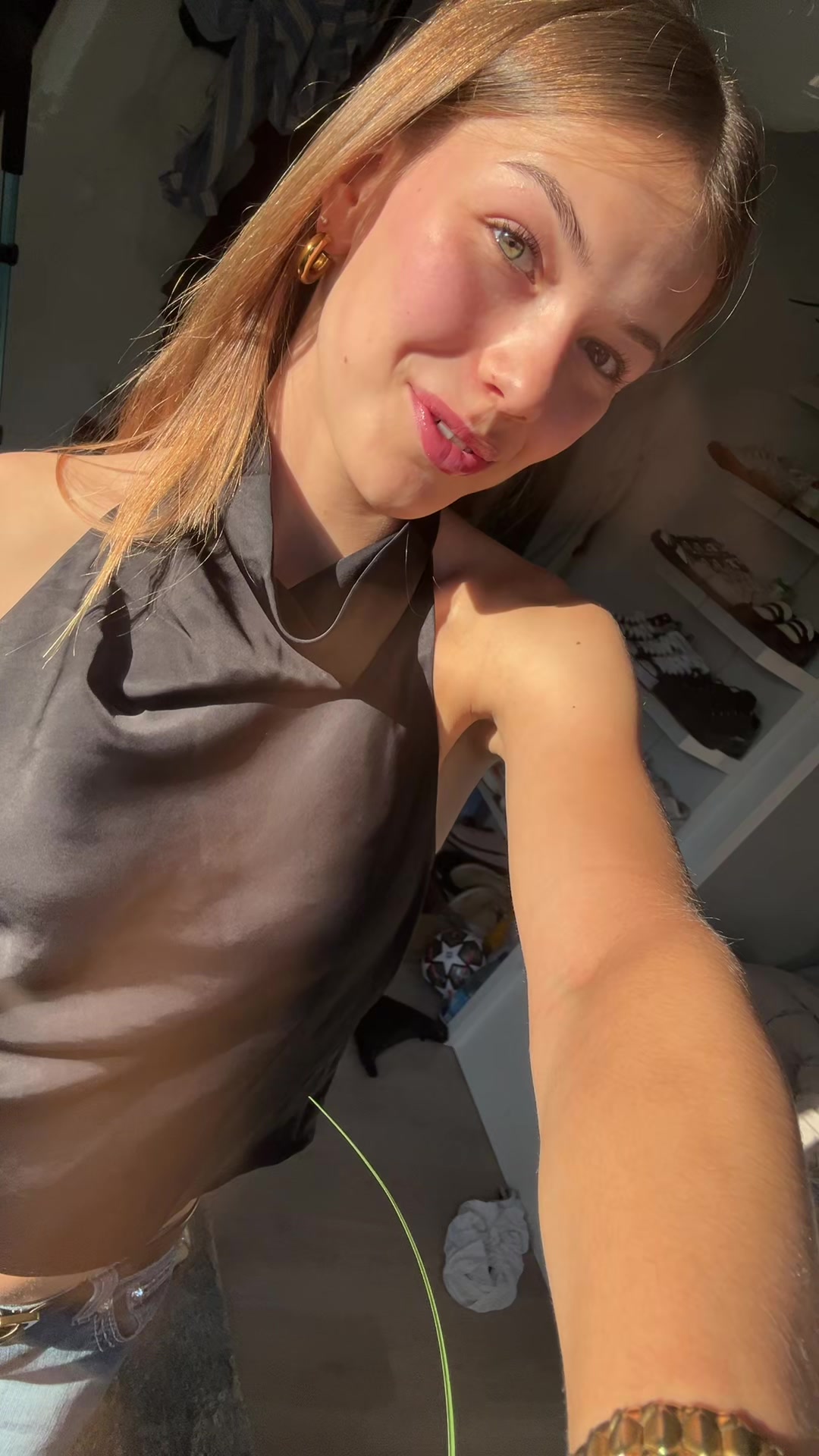 @adelesfashiondiary