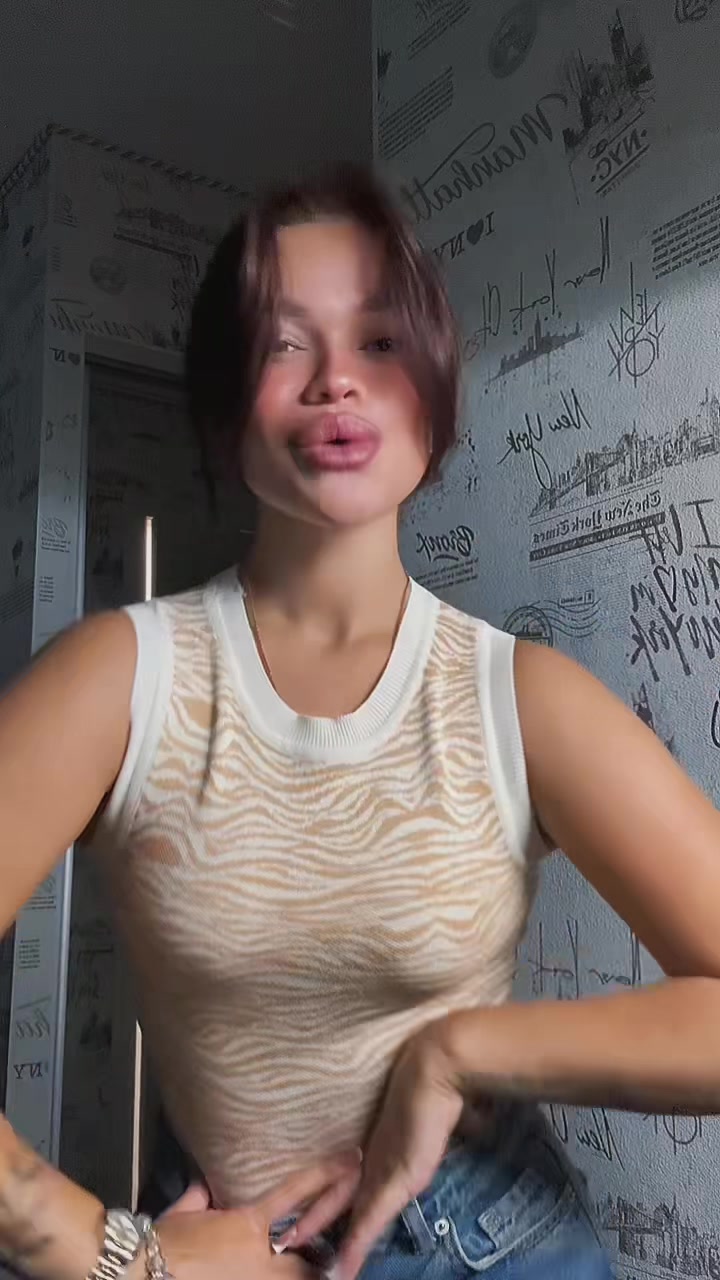 @a.lina045