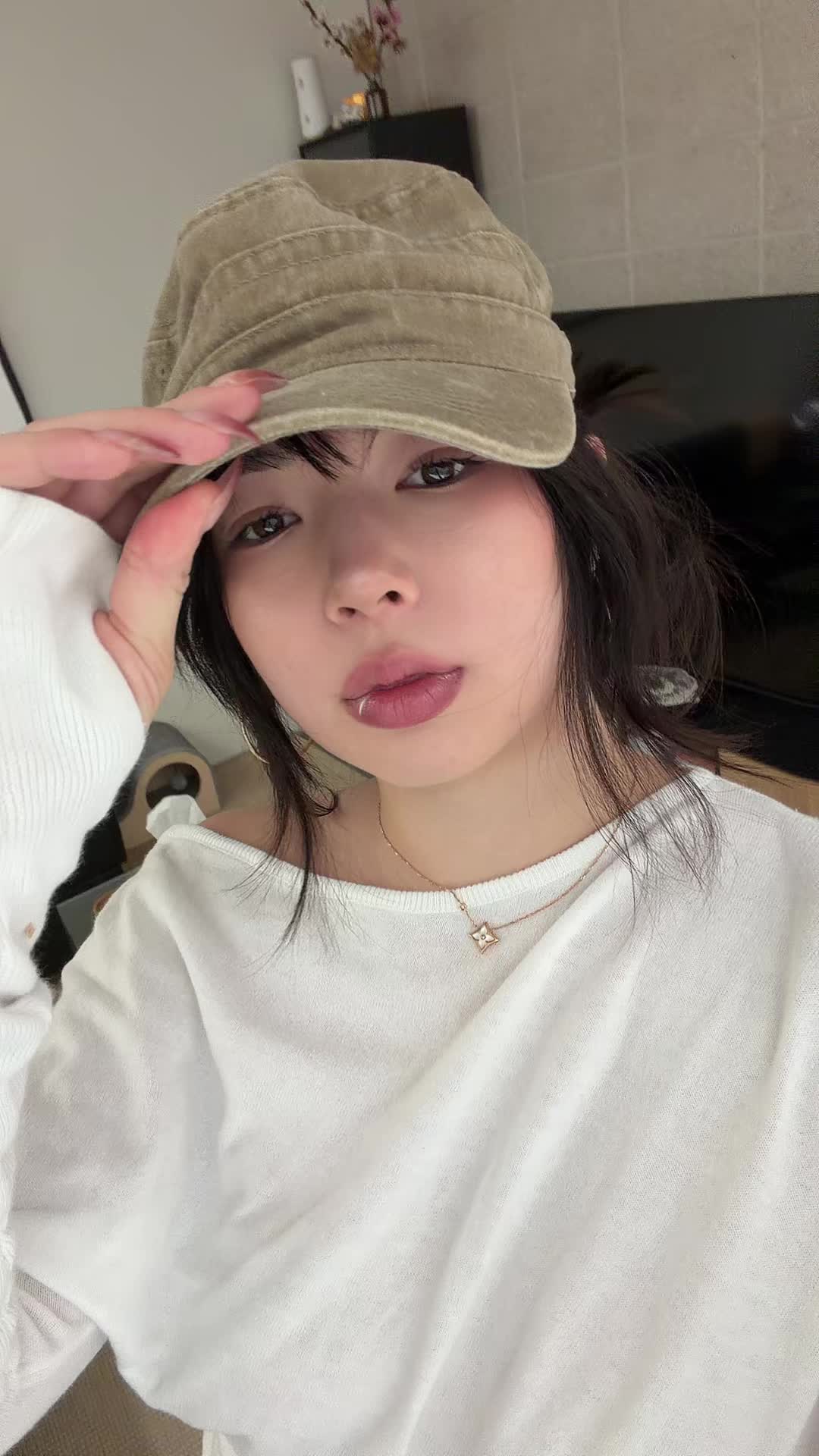 @violet