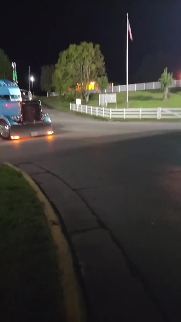 @cadillac_peterbilt389_✔️