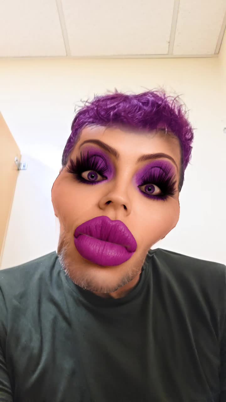 @lucas valero