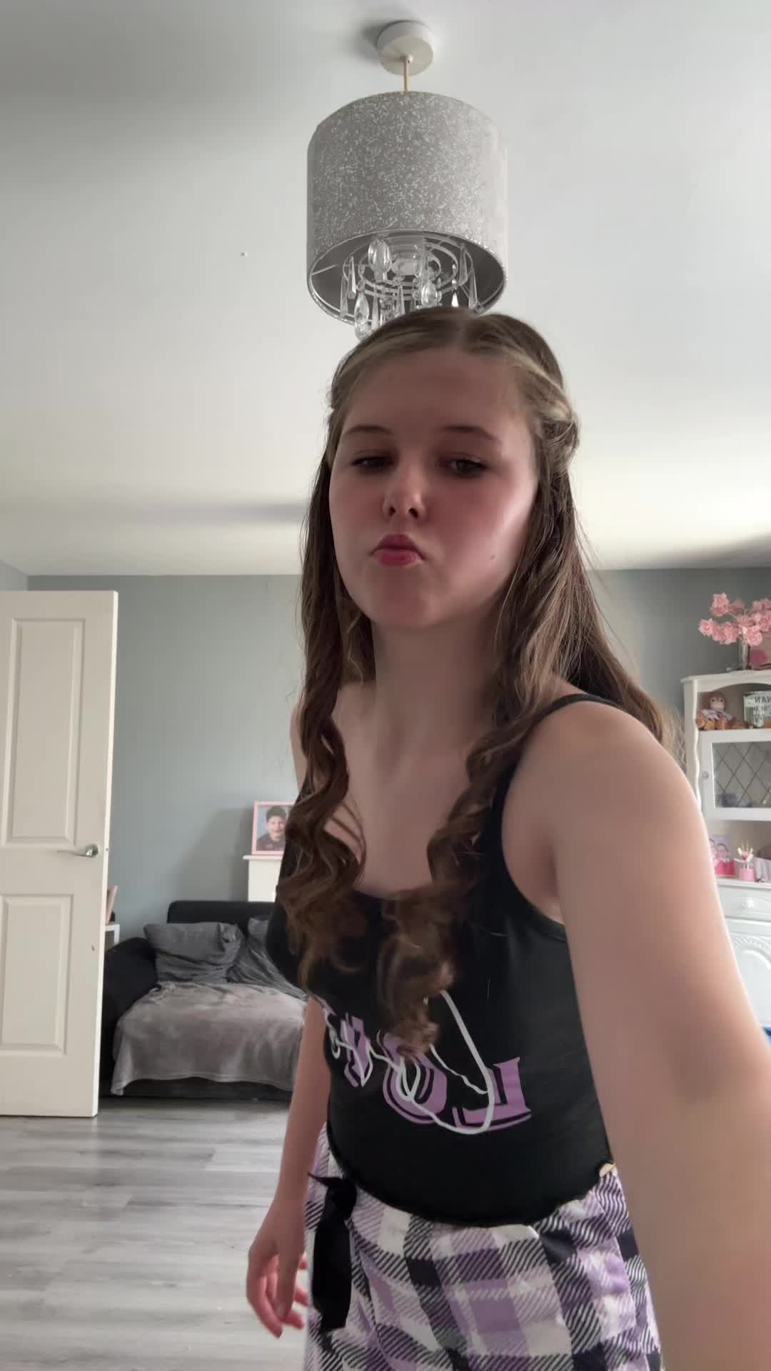 @raerae