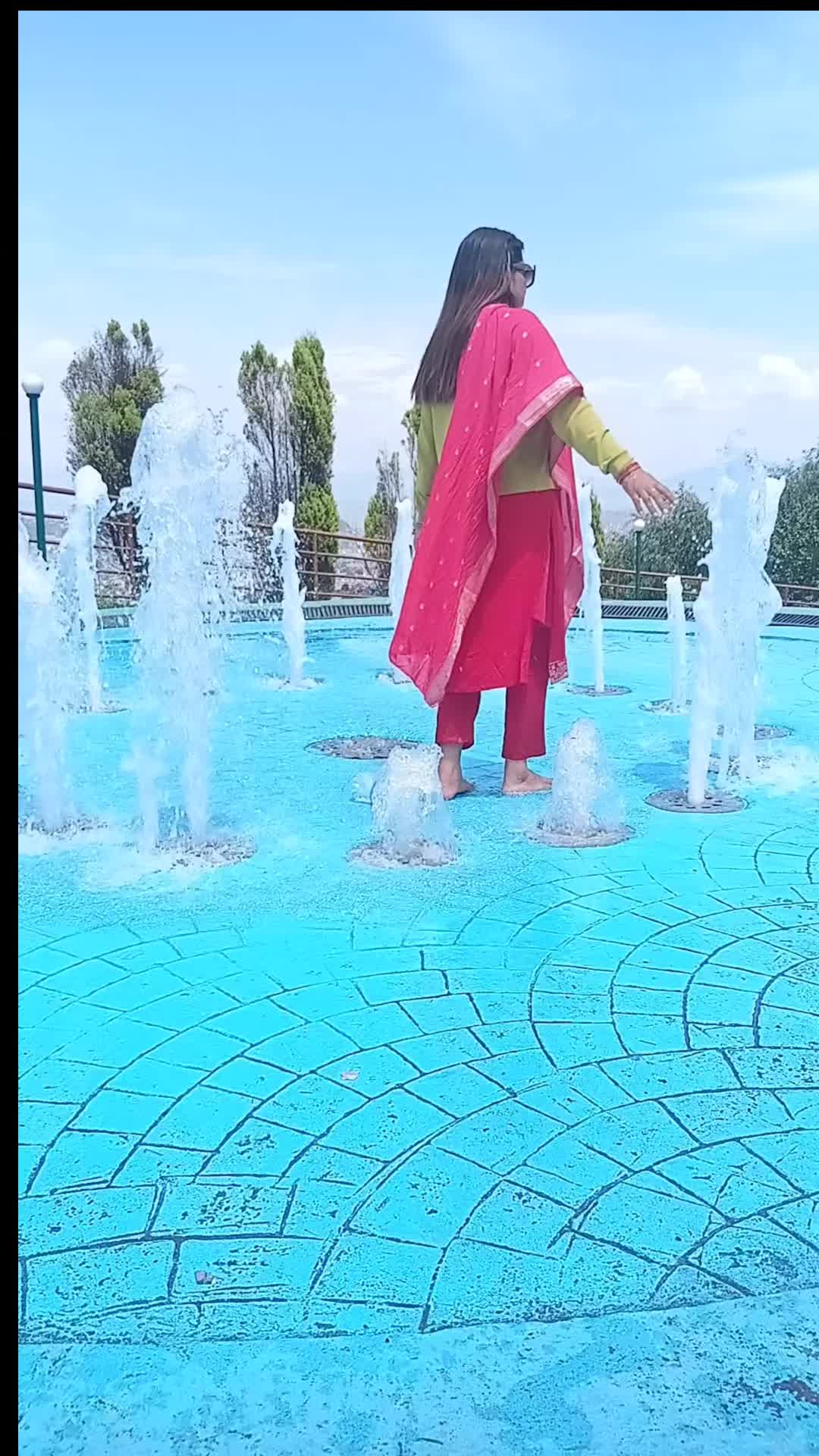 @मिरा शिबाकोटि