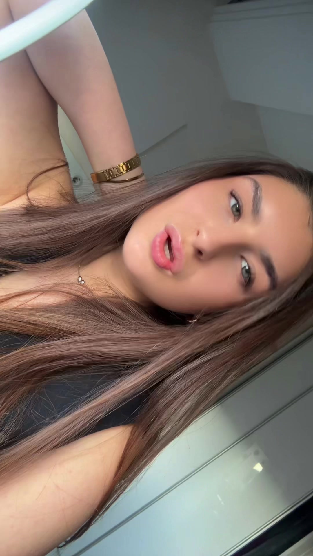 @elena🫶🏻
