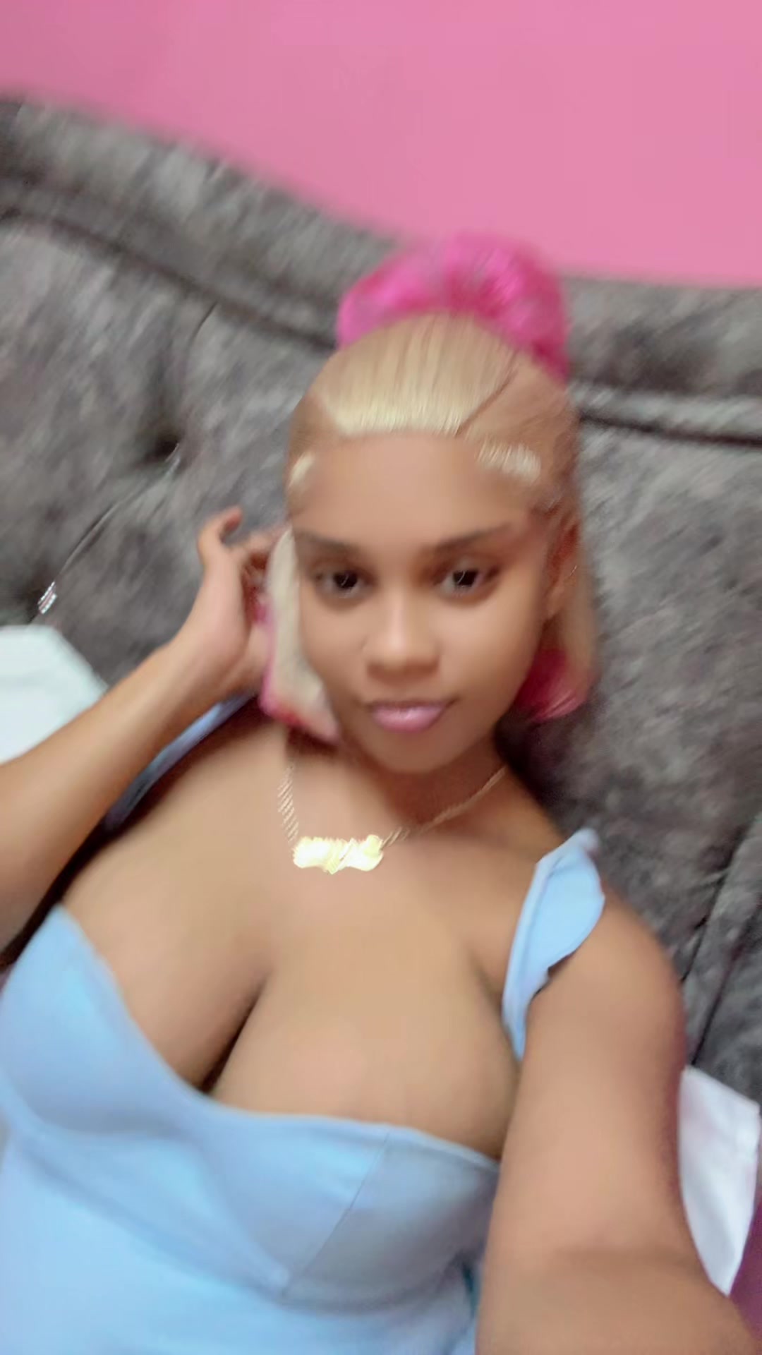 @LikkleMiss😻🎀