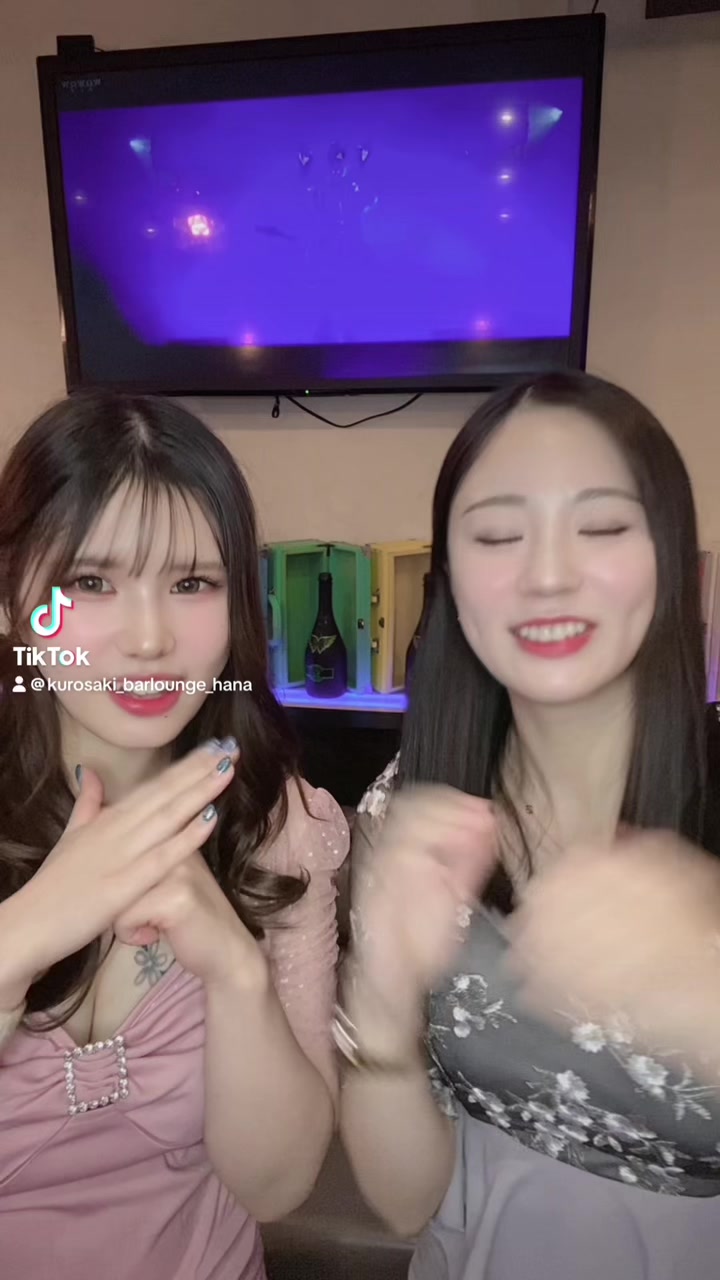 @黒崎 bar&lounge 華