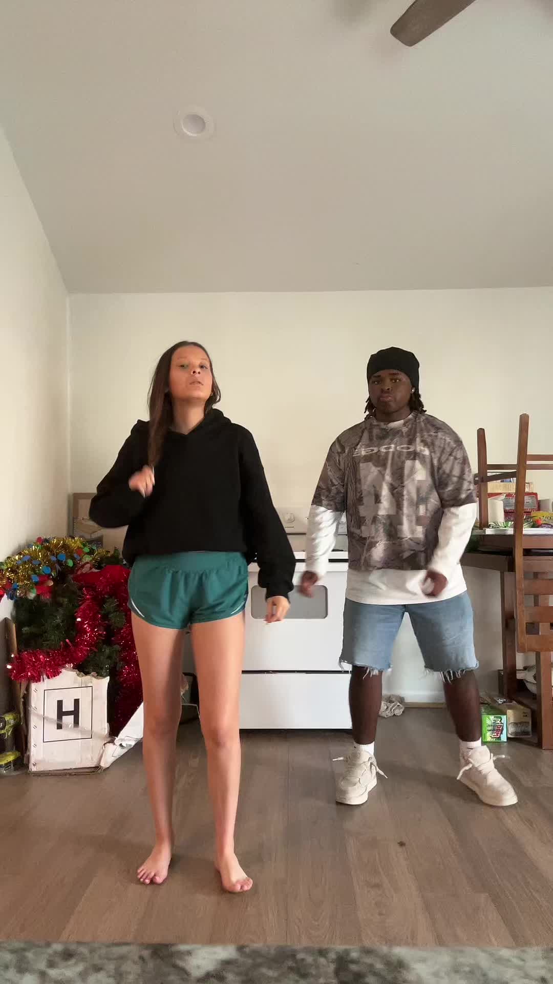 @B̸j̶5