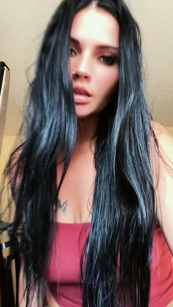 @Dev🖤🩷🤍 ☠️