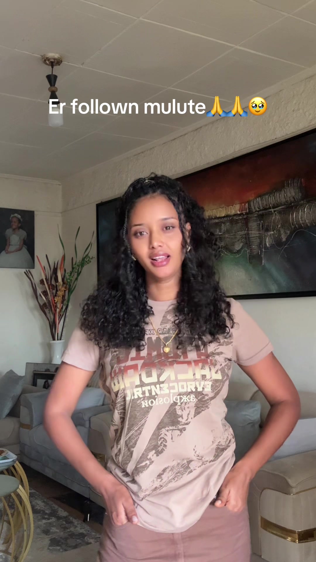 @Rahel__