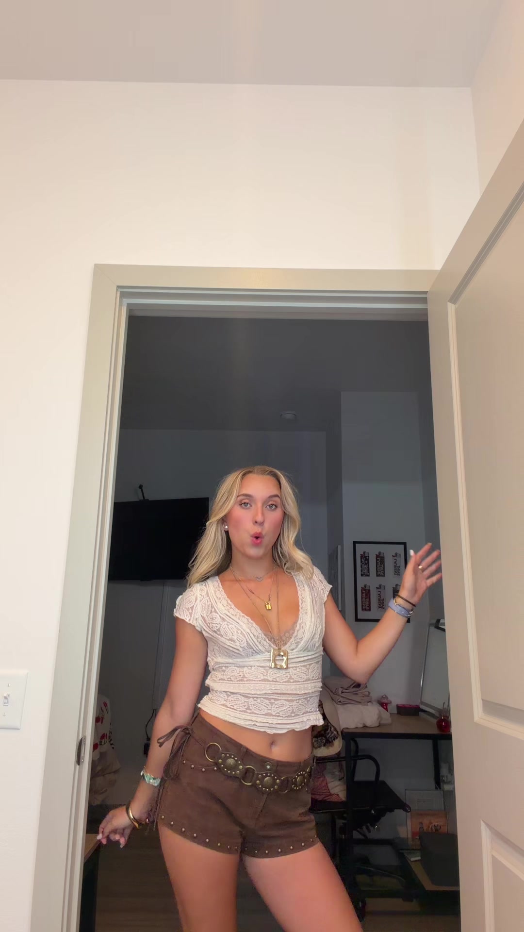 @ava
