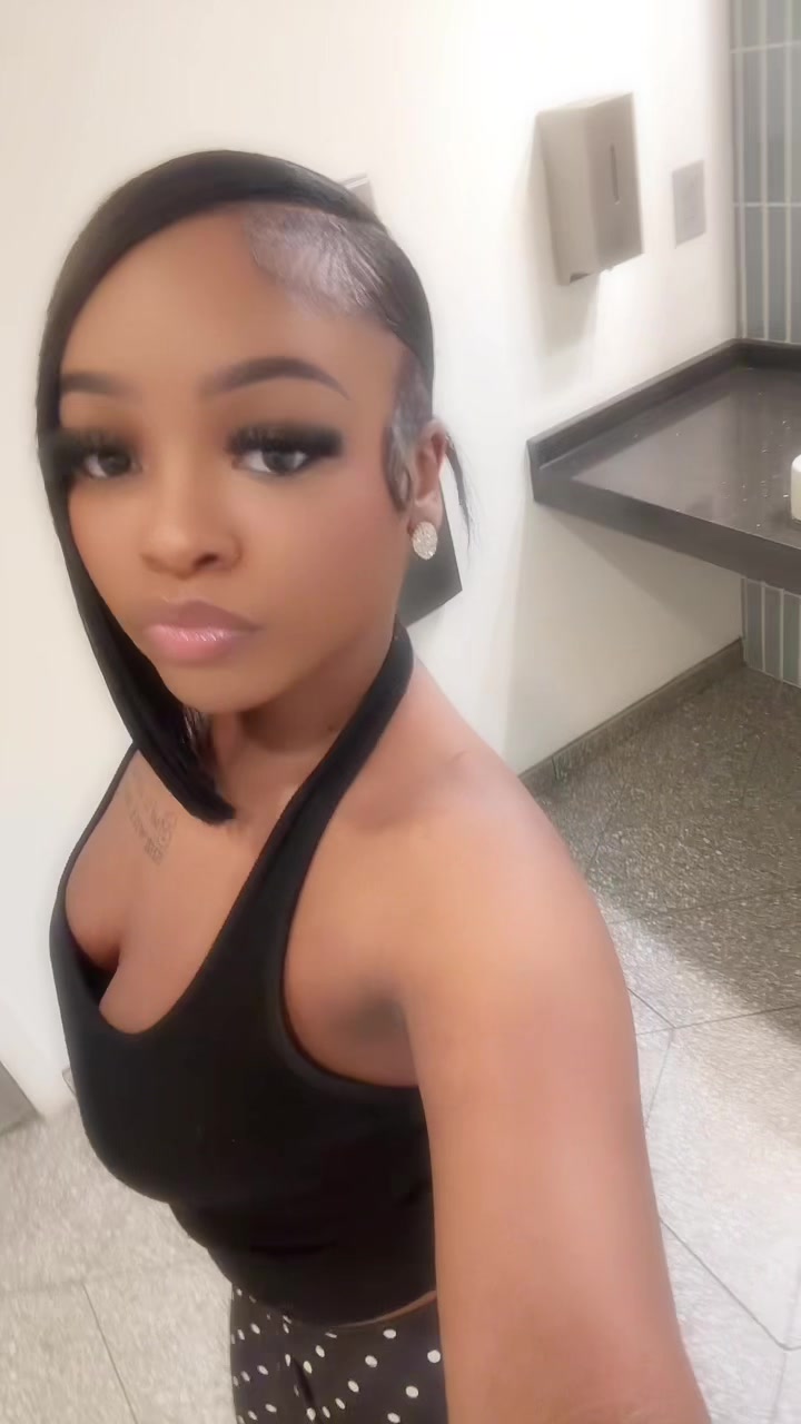 @Jnicholeeeeeee