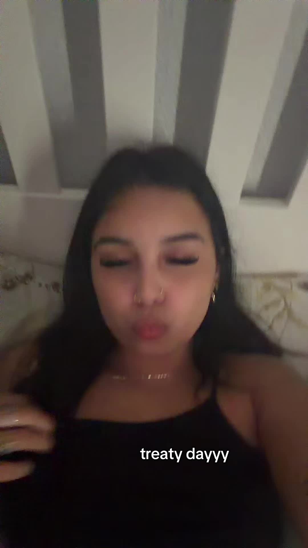 @izzyzini