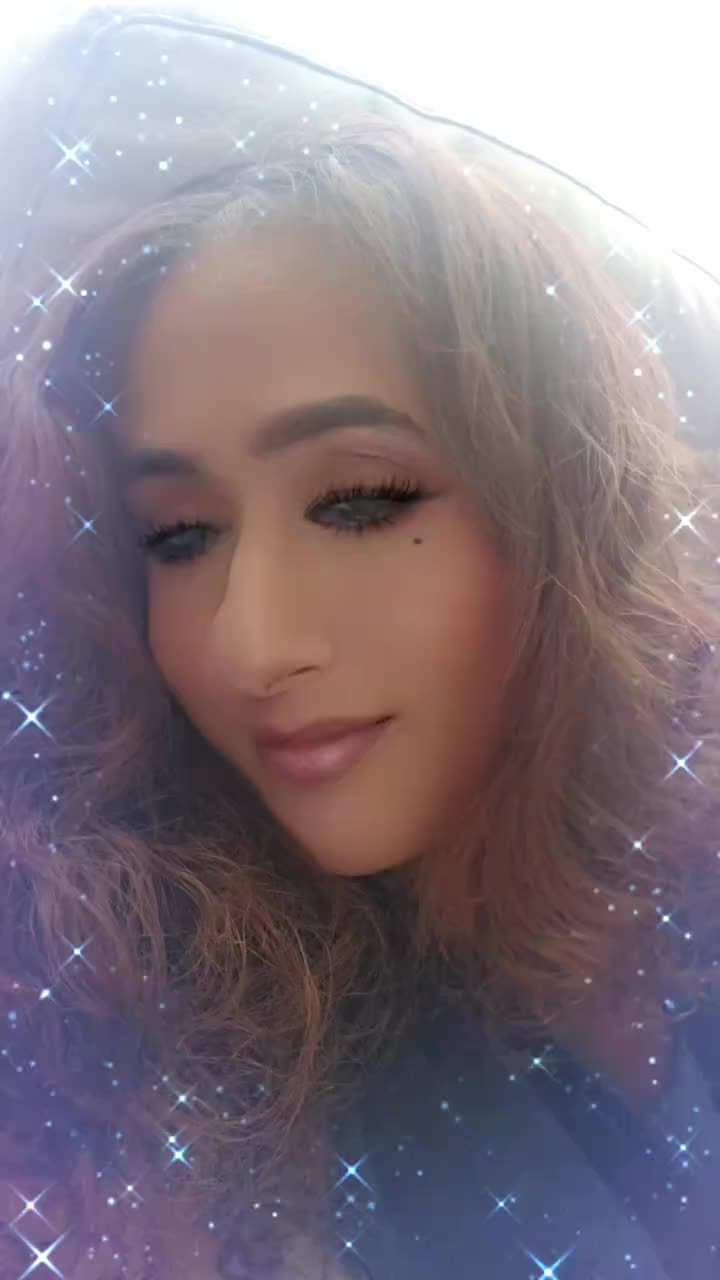 @Sabrina