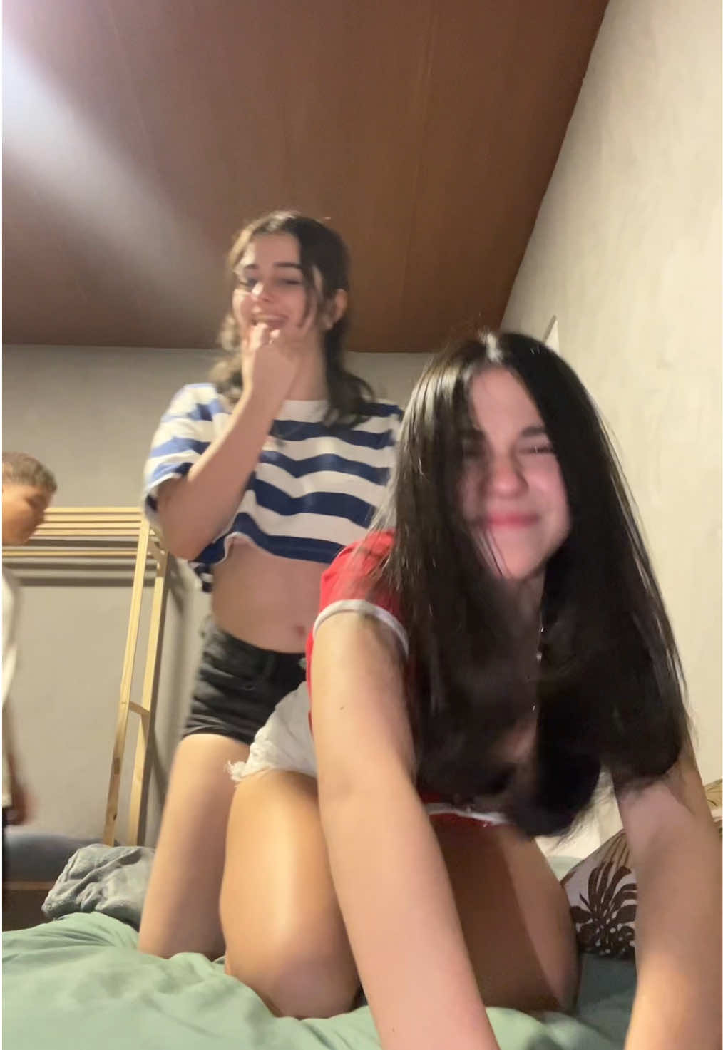 @malu