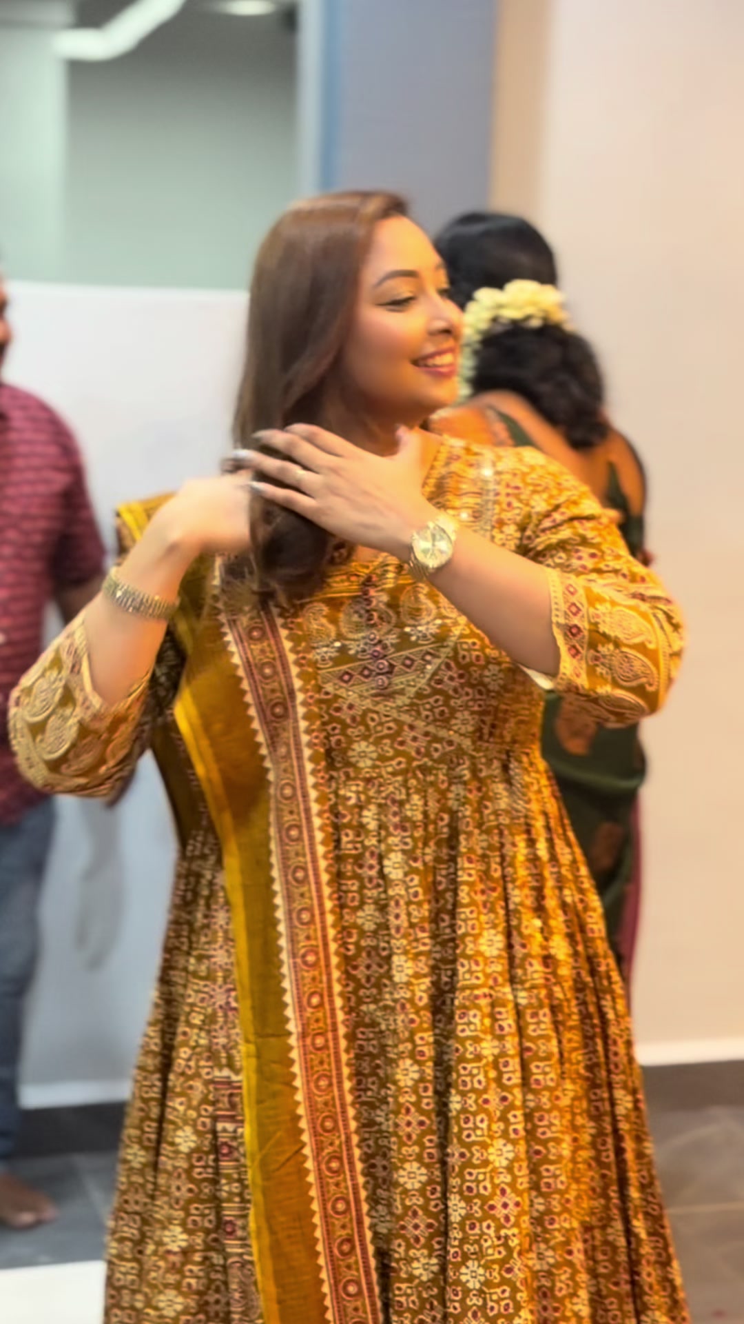@Nalini Nisha